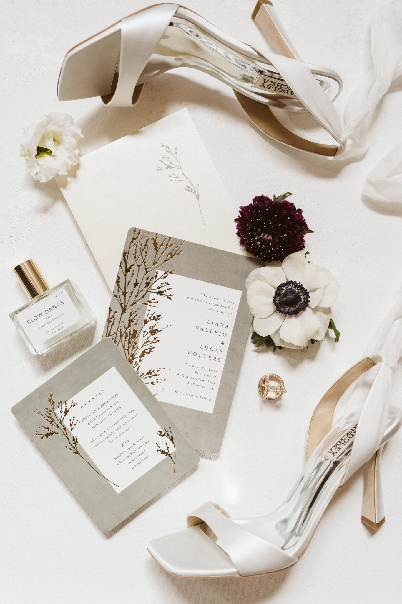 Elegant wedding at an old Flour Mill Factory in McKinney Texas